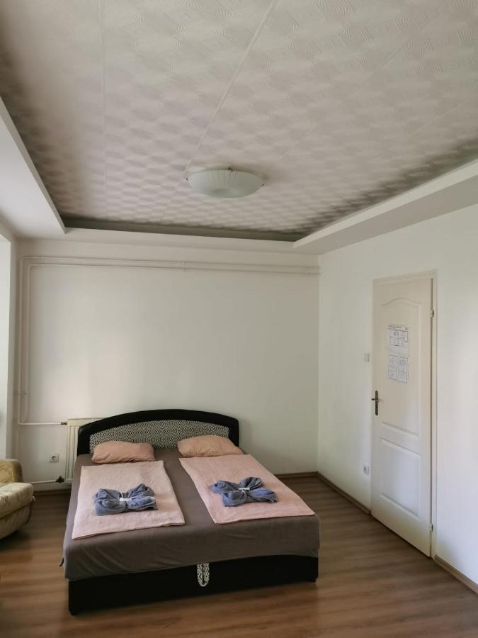 Carmen Pension Budapest Exterior photo